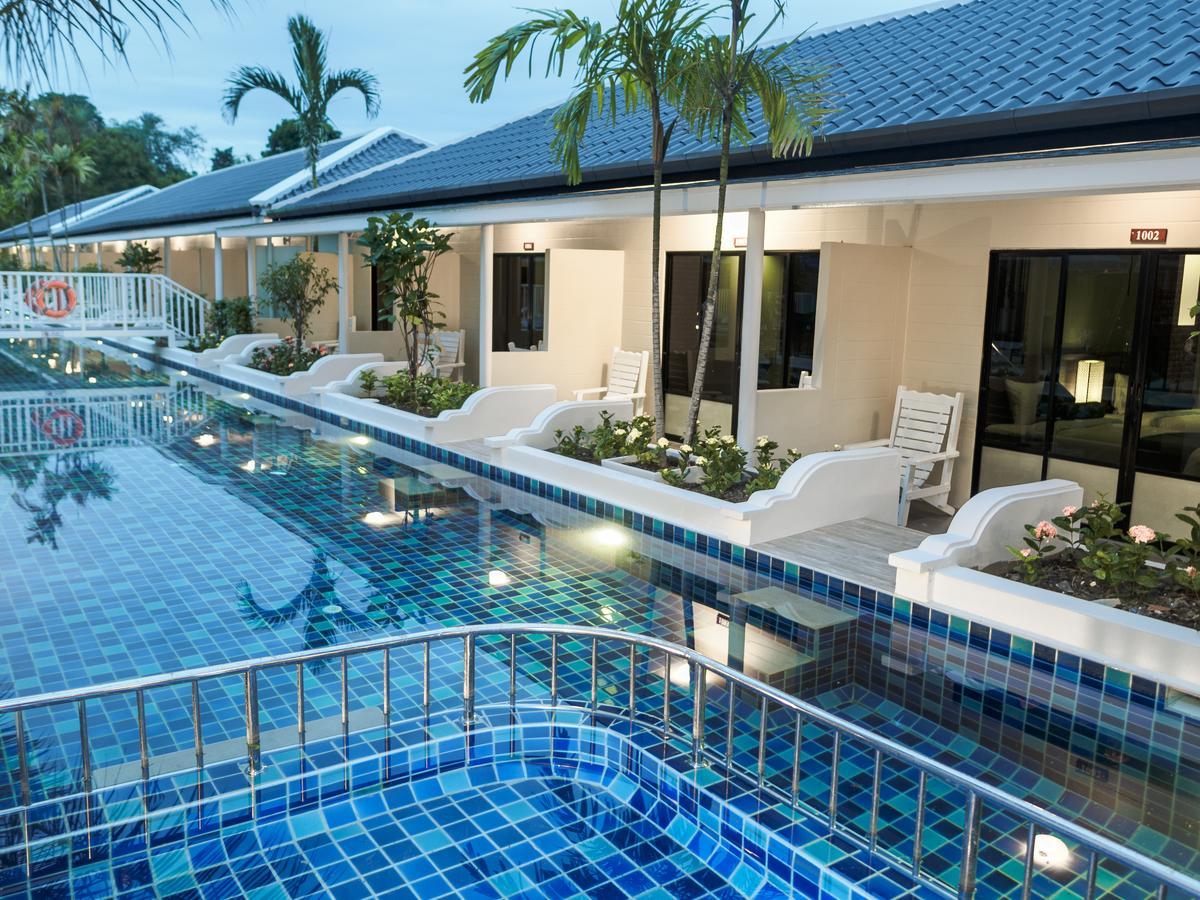 Tuana Brook Pool Access Resor 5*